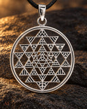 Sri Yantra 132 mit Schlangenkette - Silber