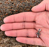 Kreuz 17 mit Schlangenkette - Silber