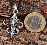 Fleur-de-Lis 40 A mit Schlangenkette - Silber