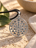 Sri Yantra 132 mit Schlangenkette - Silber