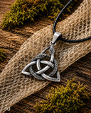 Keltenknoten 325 mit Schlangenkette - Silber