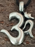 Anhänger 63 Om / Aum - Zinn
