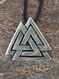 Wotansknoten 158 mit Schlangenkette - Silber
