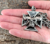Anhänger 48 Eisernes Kreuz Schädel - Zinn