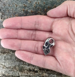 Totenkopf 85 mit Panzerkette - Edelstahl