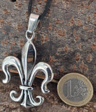 Fleur-de-Lis 152 mit Panzerkette - Edelstahl
