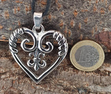 Herz mit Fleur-de-Lis 151 mit Panzerkette - Edelstahl