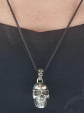 Totenkopf 181 mit Schlangenkette - Silber